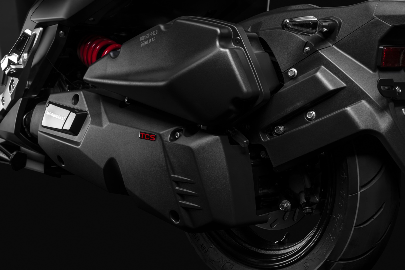 YAMAHA NVX (Scooter)