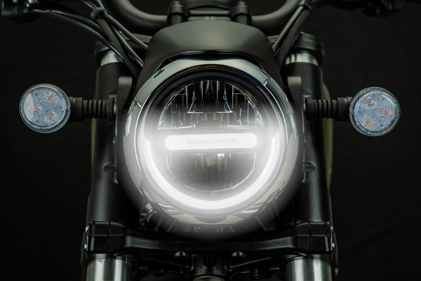 QJ MOTOR SRK 250